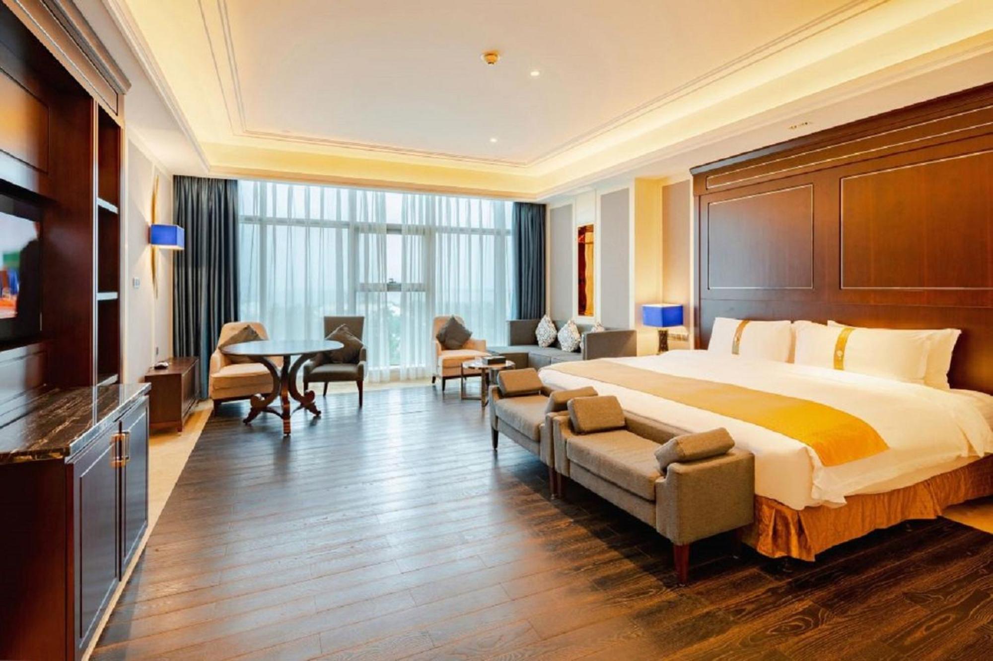 Holiday Inn Haikou West Coast By Ihg Exterior foto